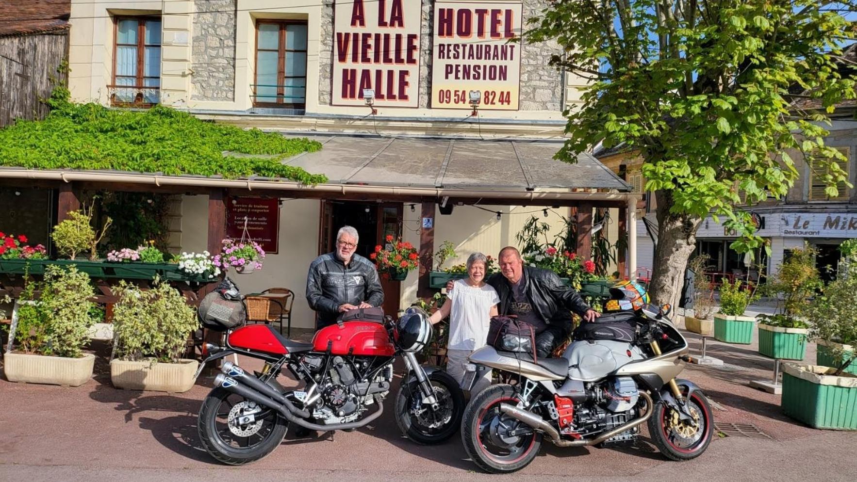 A La Vielle Halle Souppes-sur-Loing Esterno foto