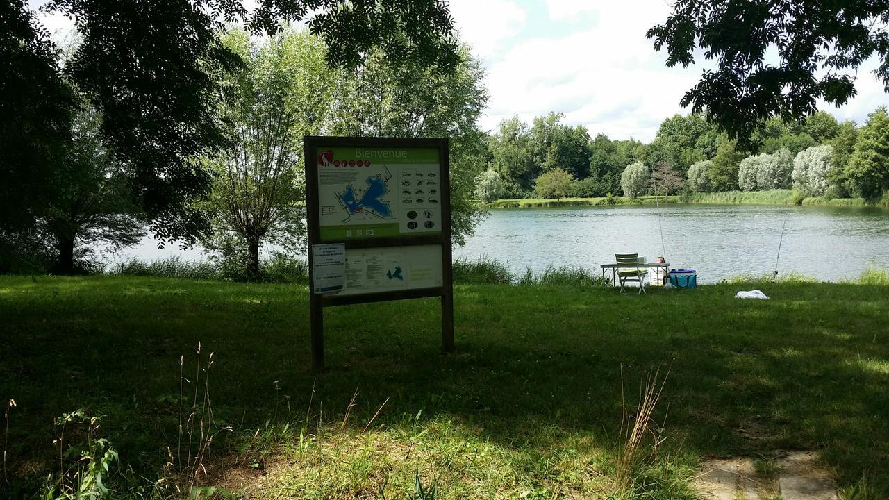 A La Vielle Halle Souppes-sur-Loing Esterno foto