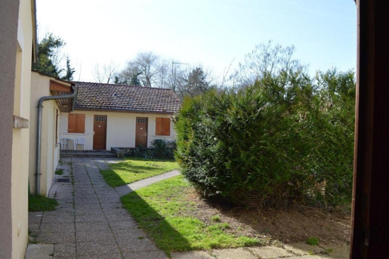 A La Vielle Halle Souppes-sur-Loing Esterno foto