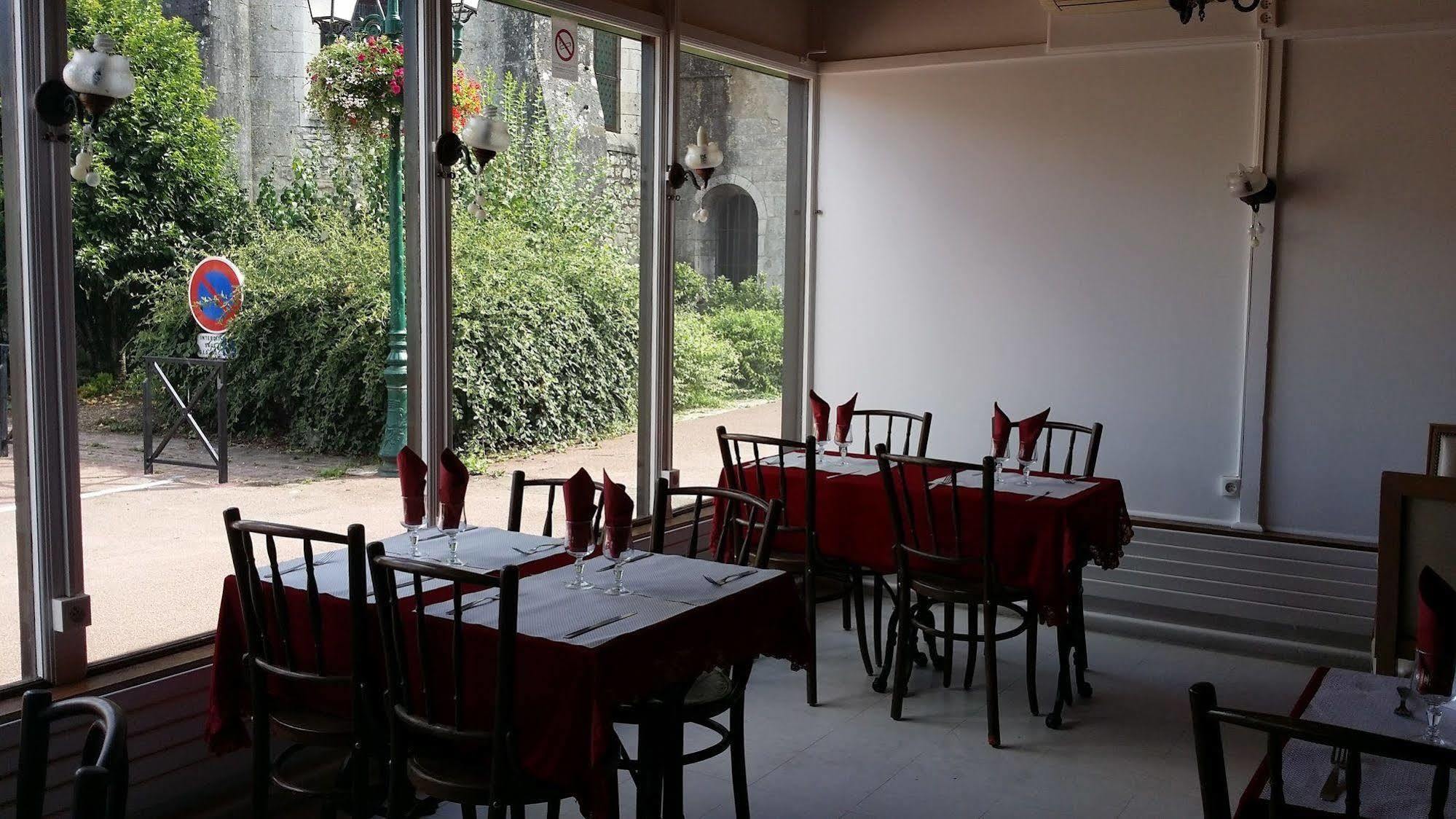 A La Vielle Halle Souppes-sur-Loing Esterno foto