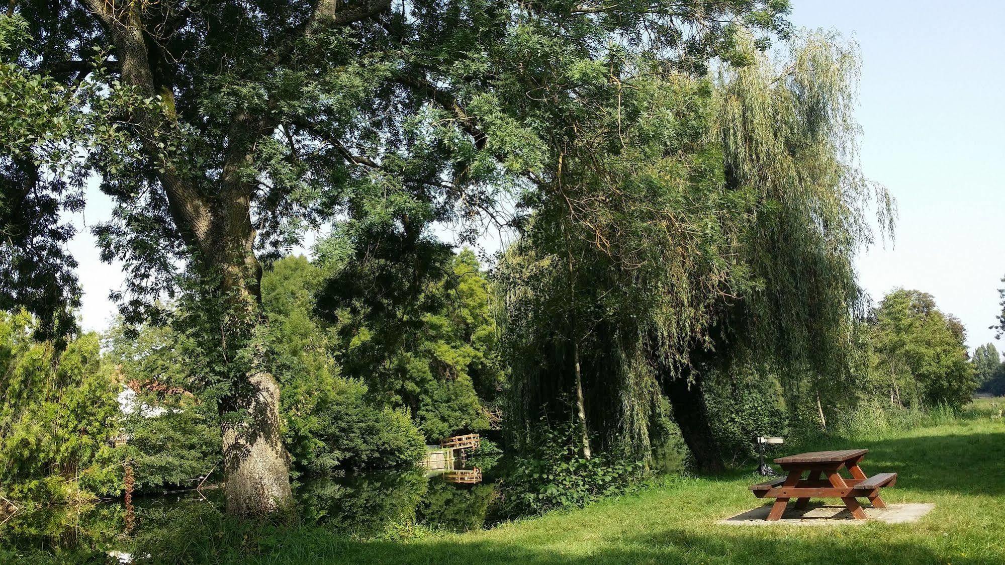 A La Vielle Halle Souppes-sur-Loing Esterno foto